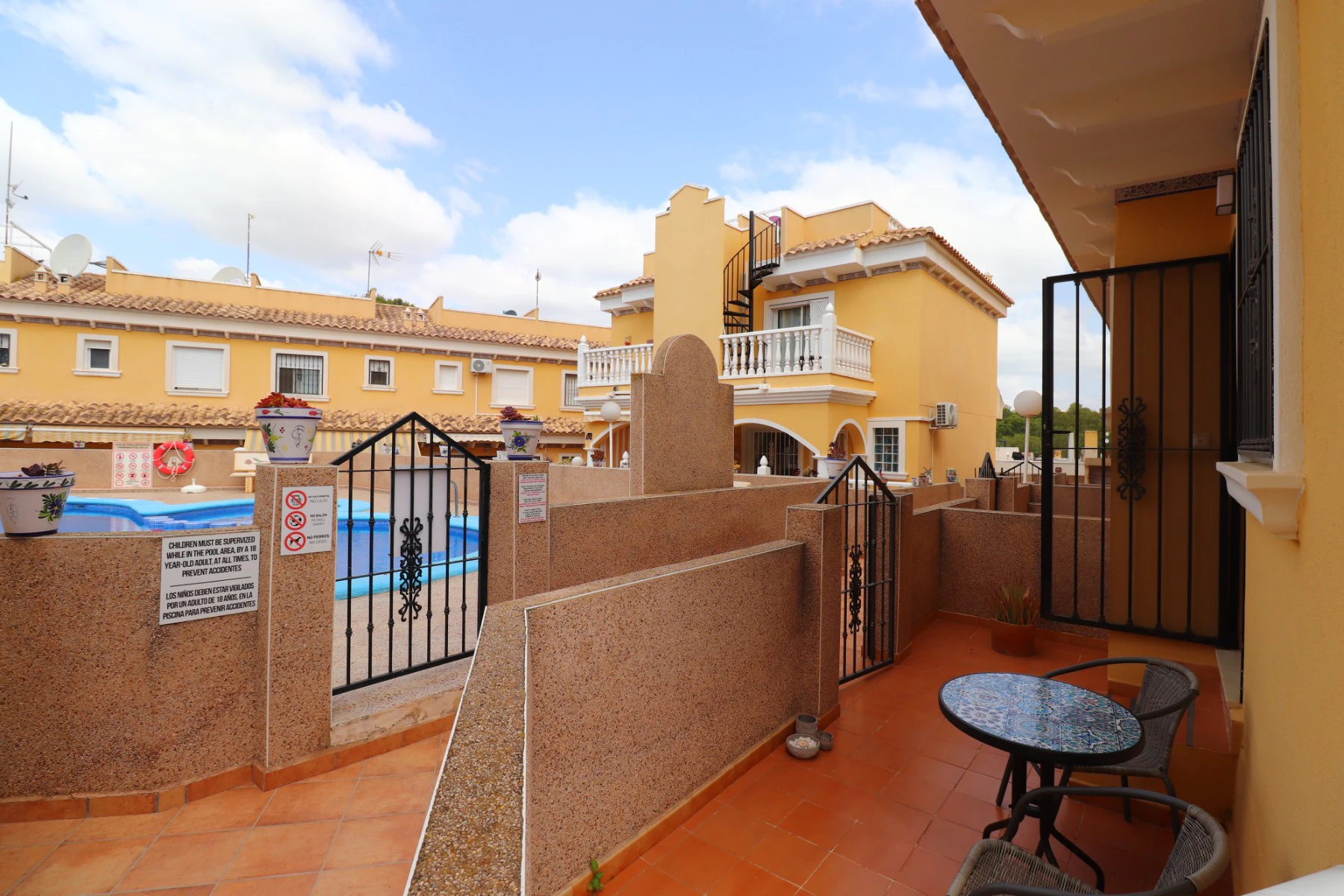 Terraced house for sale in Algorfa