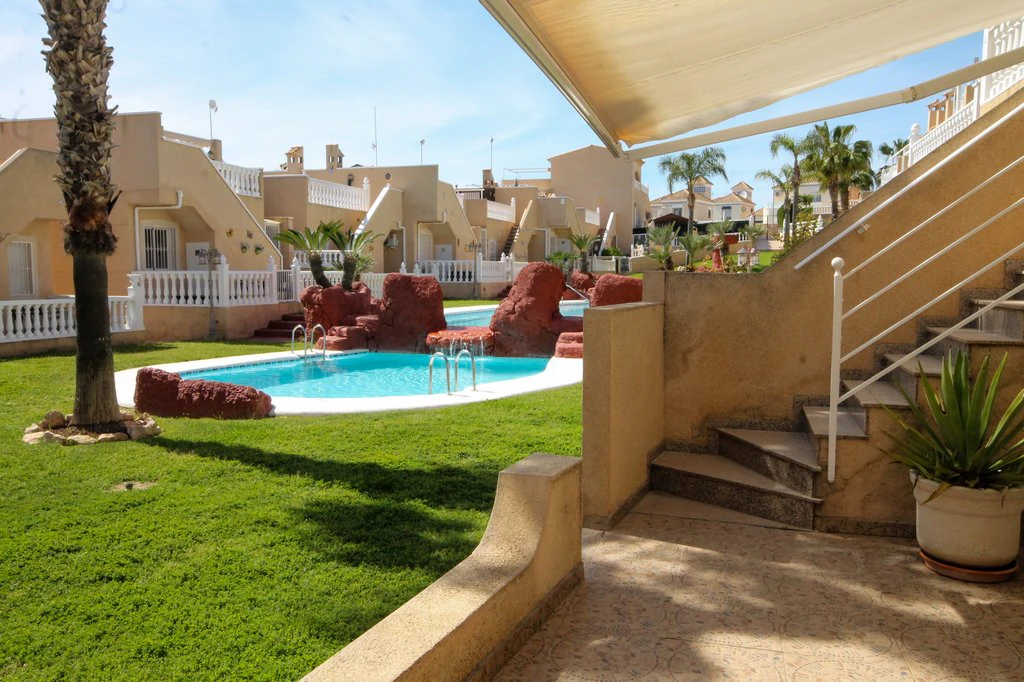 Terraced house for sale in Orihuela Costa