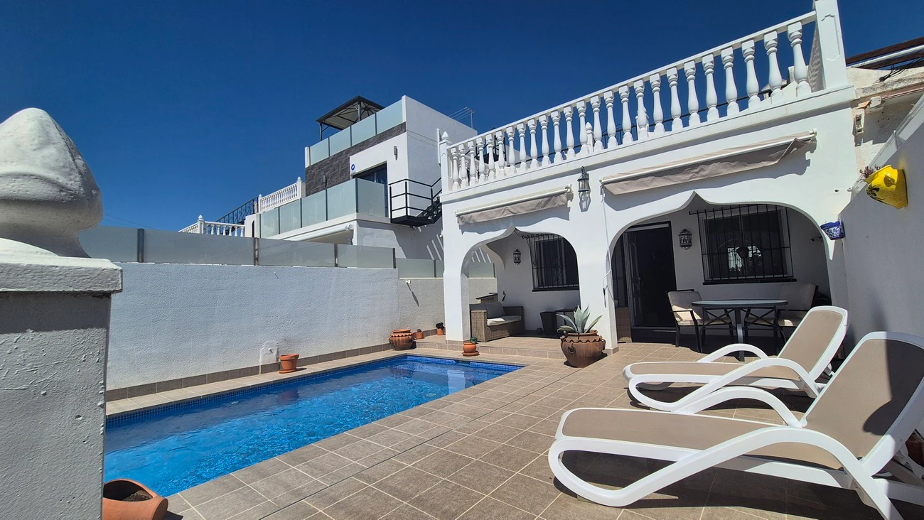 Terraced house for sale in San Miguel De Salinas