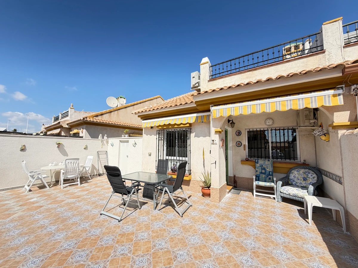 Bungalow till försäljning i La Zenia