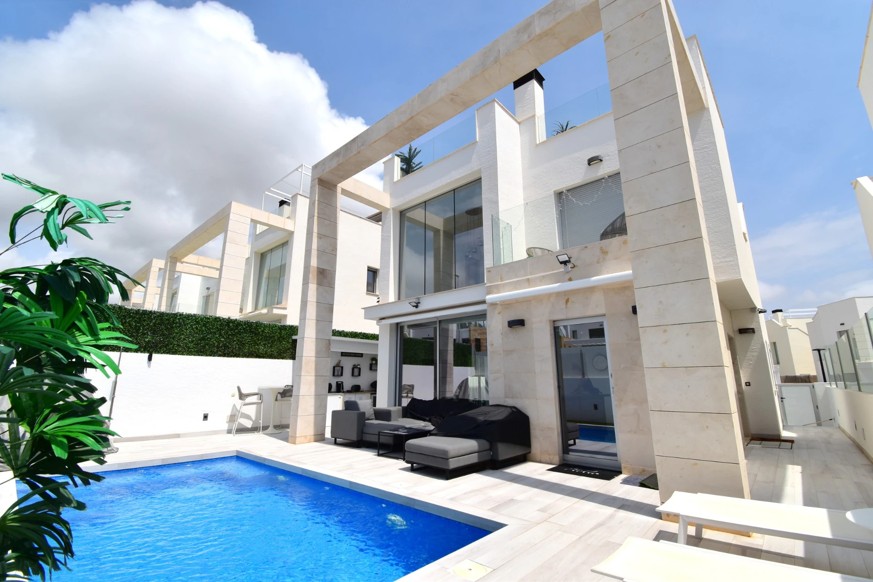 Villa til salg i Orihuela Costa