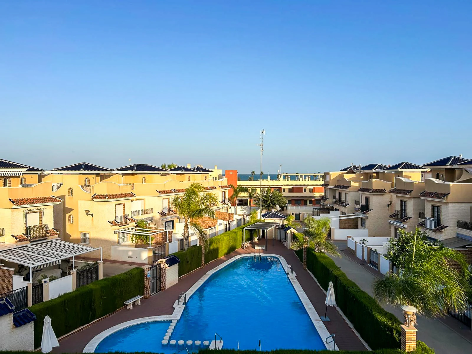 Terraced house for sale in Pilar De La Horadada