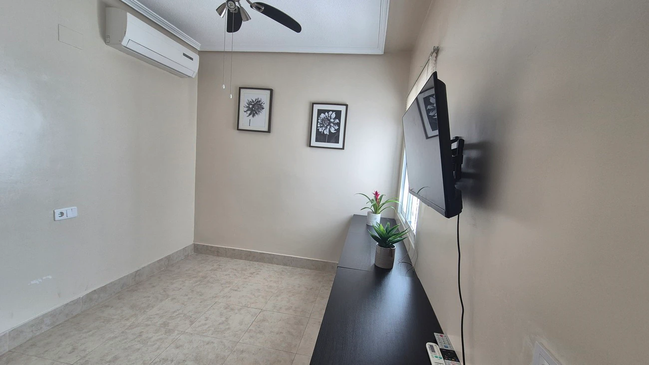 Terraced house for sale in San Miguel De Salinas