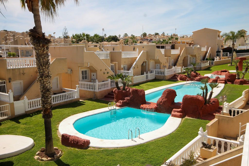 Terraced house for sale in Orihuela Costa