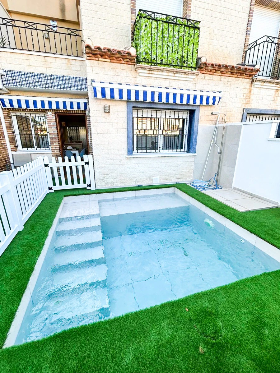 Terraced house for sale in Pilar De La Horadada