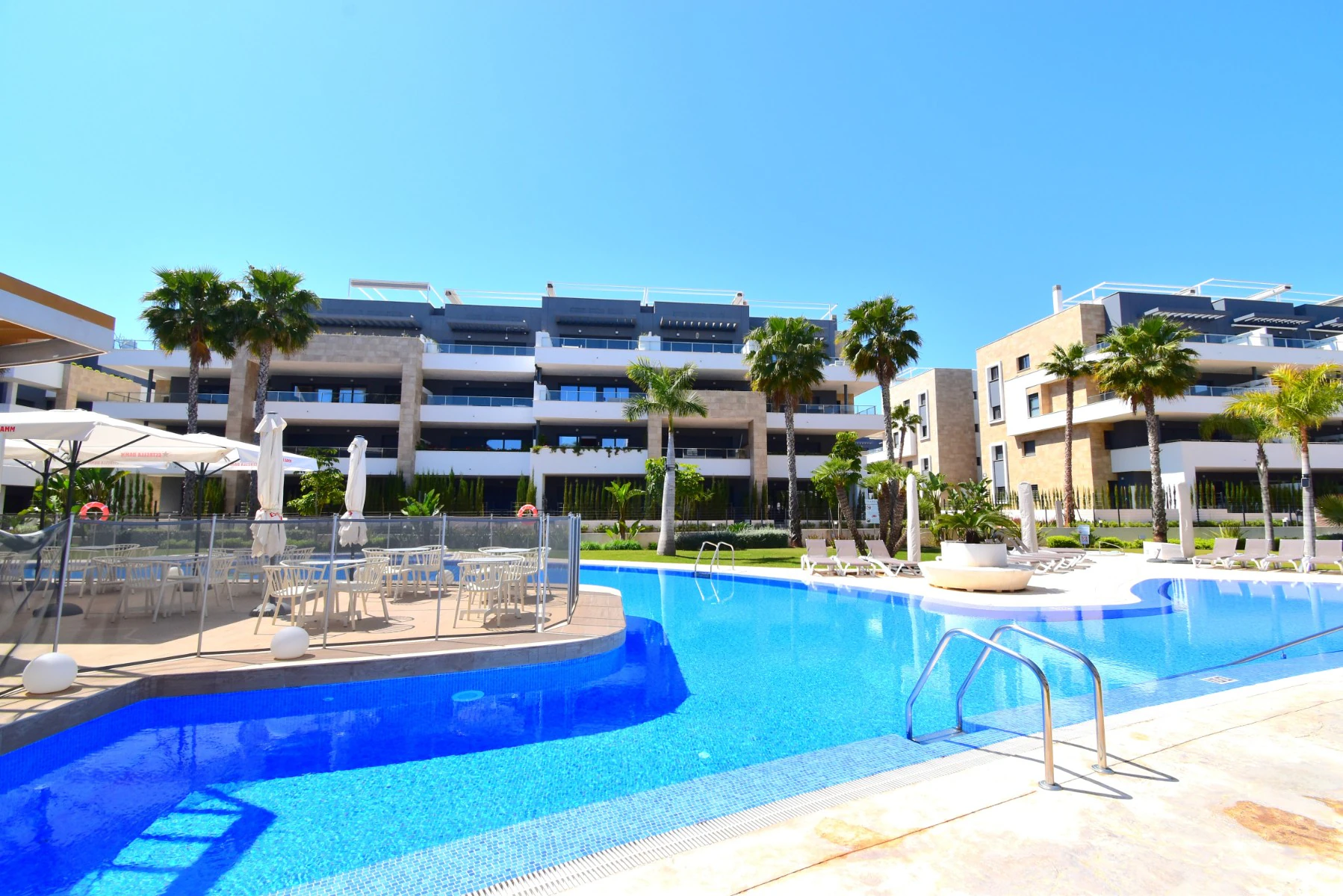 Flat for sale in Orihuela Costa