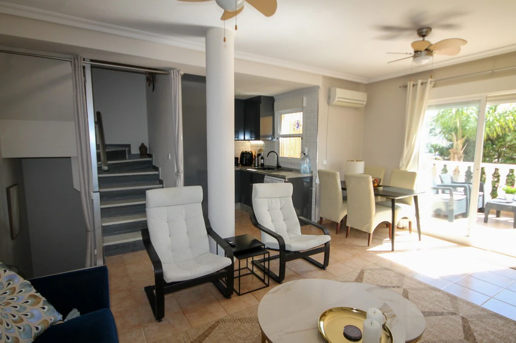 Terraced house for sale in Orihuela Costa