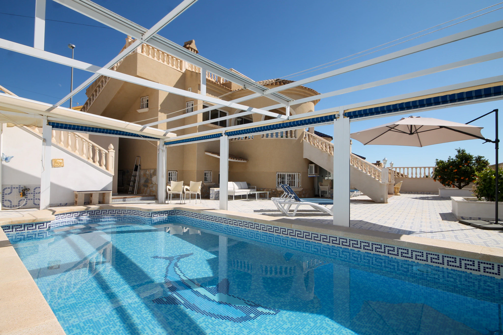 Villa à la vente à Orihuela Costa