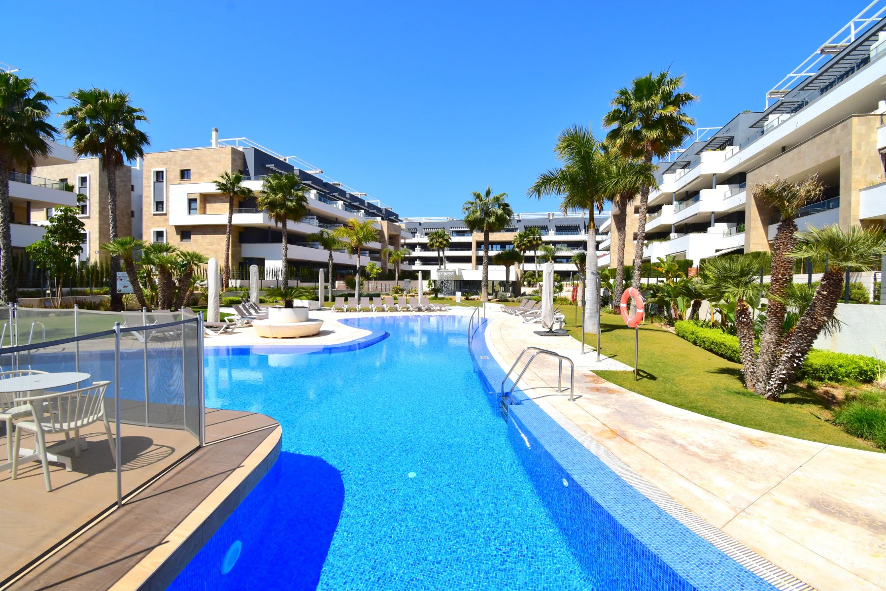 Flat for sale in Orihuela Costa