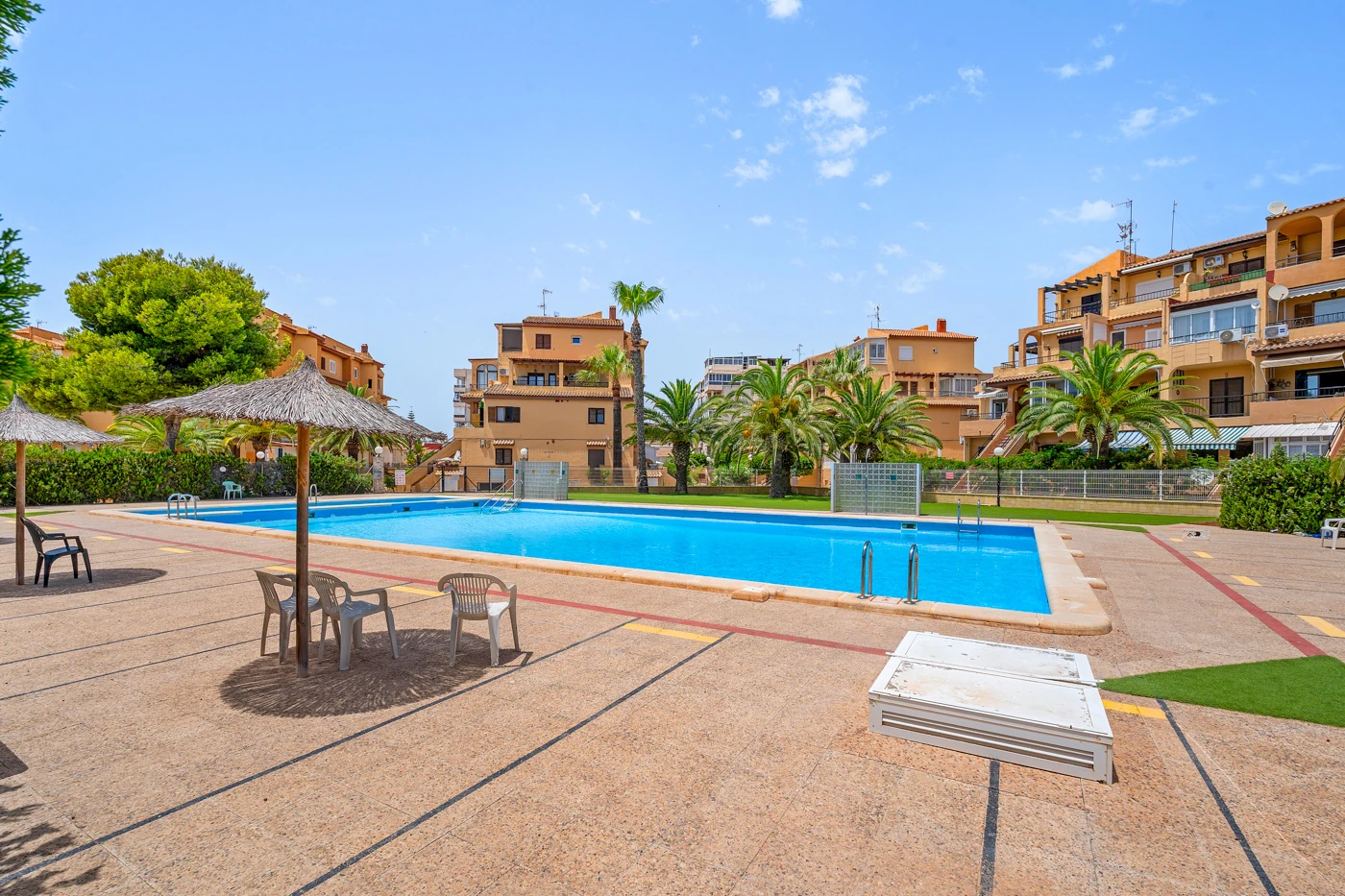 Platt till försäljning i Torrevieja