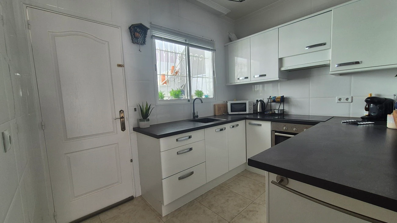 Terraced house for sale in San Miguel De Salinas