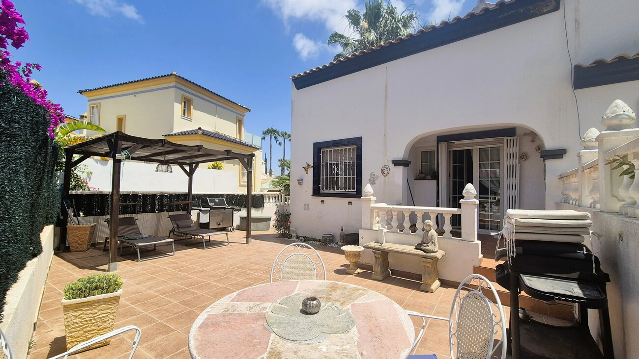 Terraced house for sale in Los Dolses