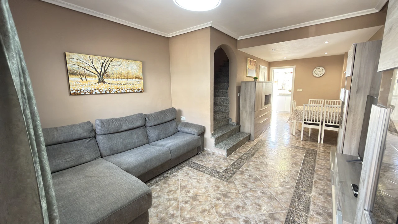 Casa adosada en venta en La Zenia