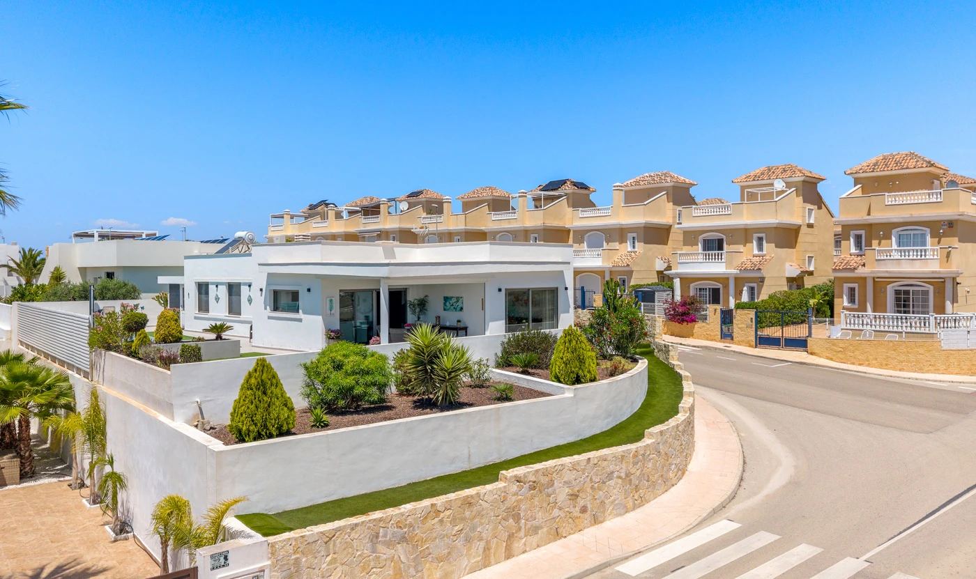 Villa zum verkauf in La Marina
