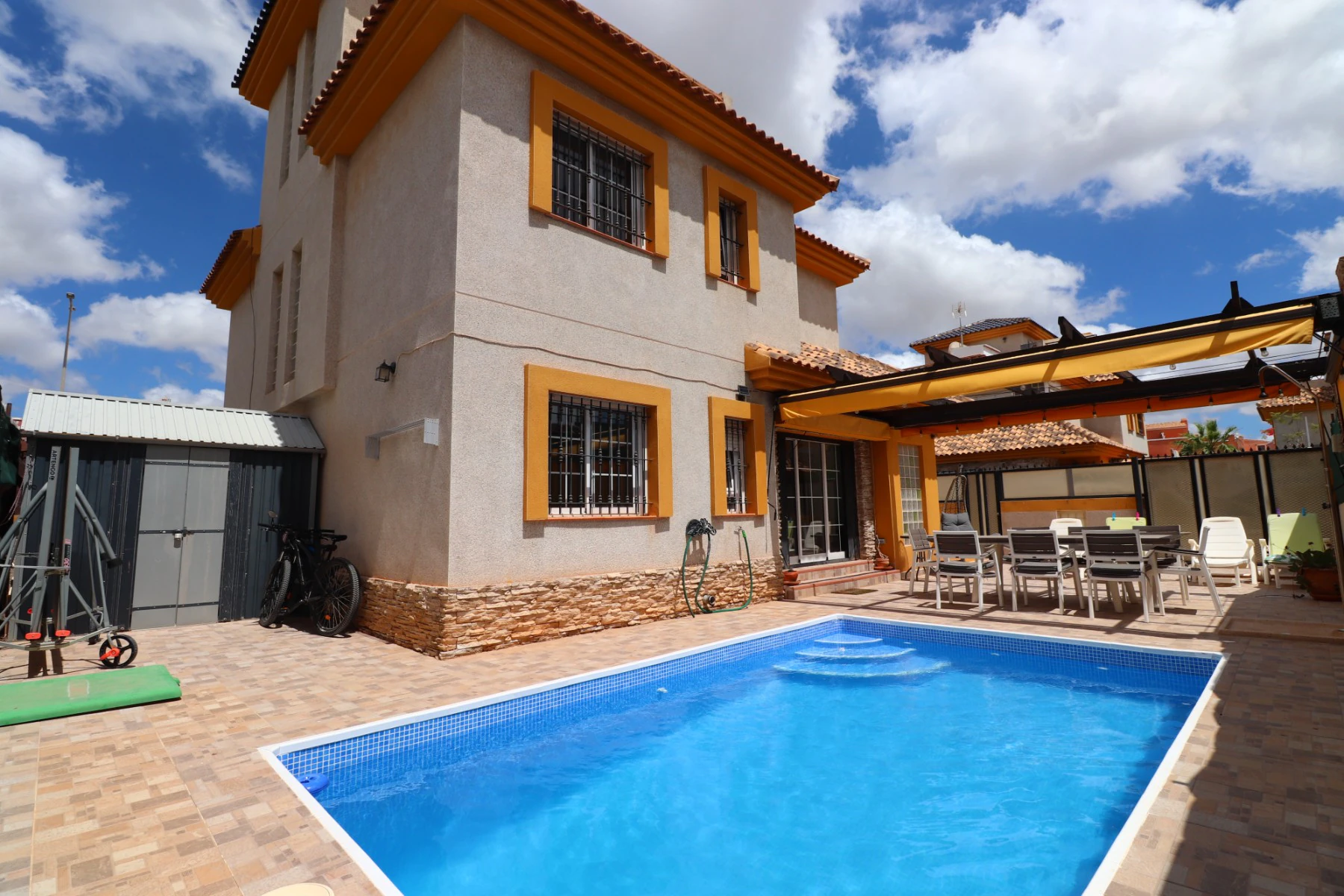 Terraced house for sale in Los Montesinos