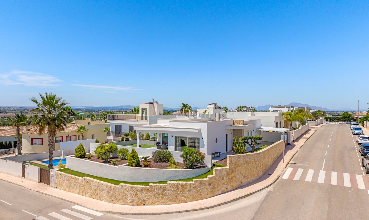 Villa zum verkauf in La Marina