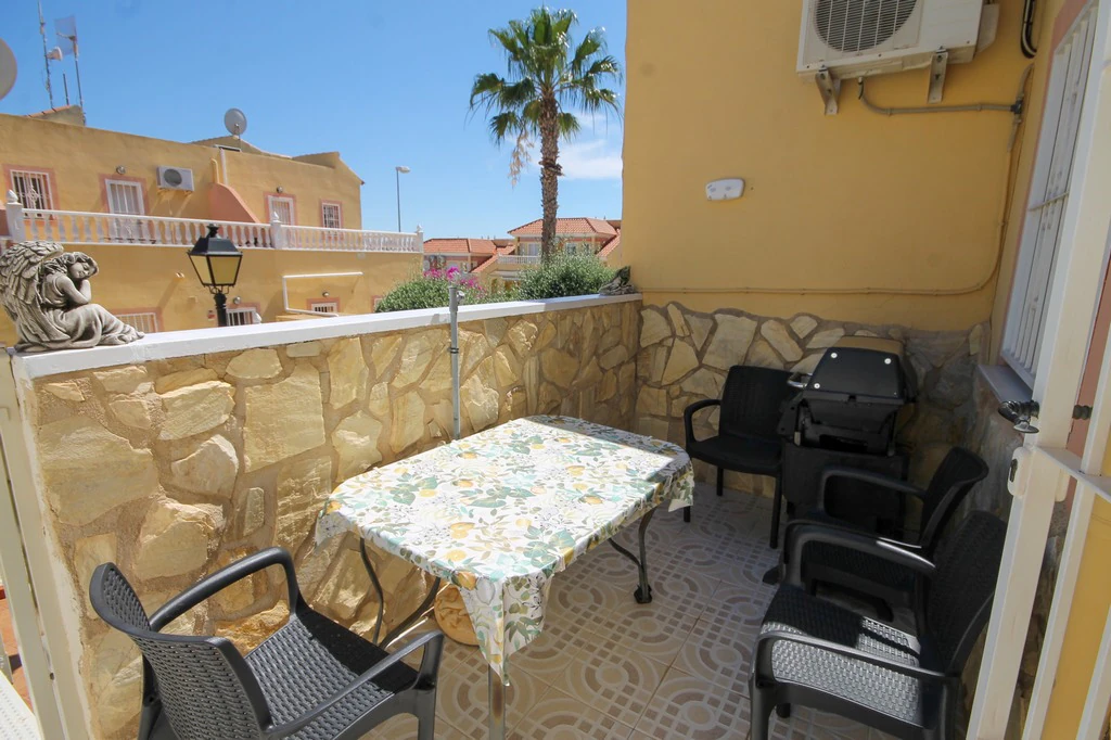 Terraced house for sale in Orihuela Costa