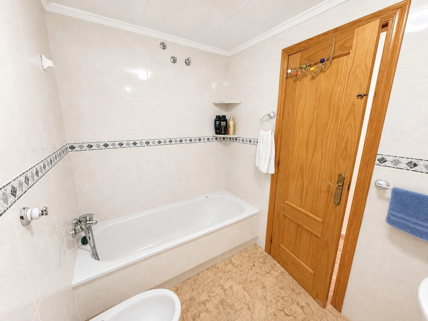 Penthouse opportunity with 3 bedrooms, 2 bathrooms and pool