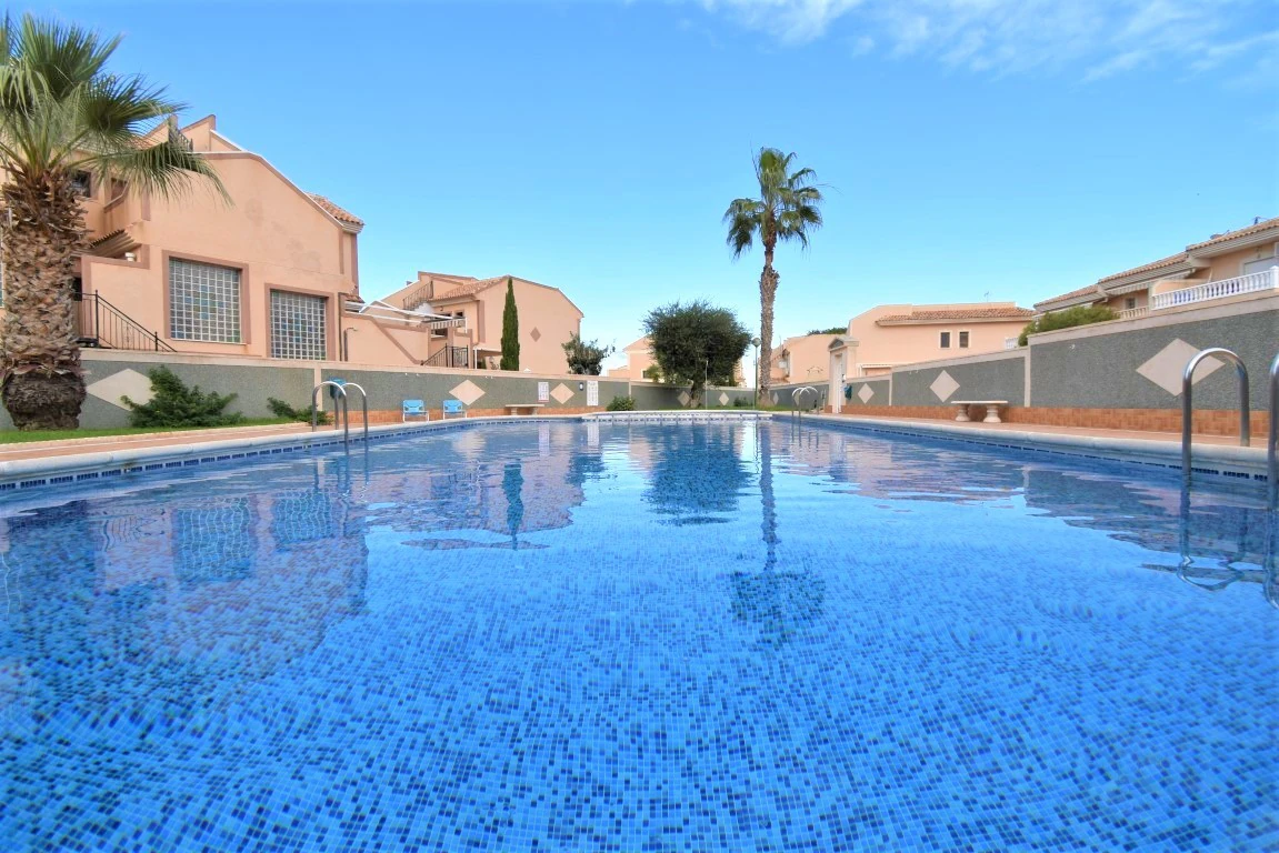 Terraced house for sale in Orihuela Costa