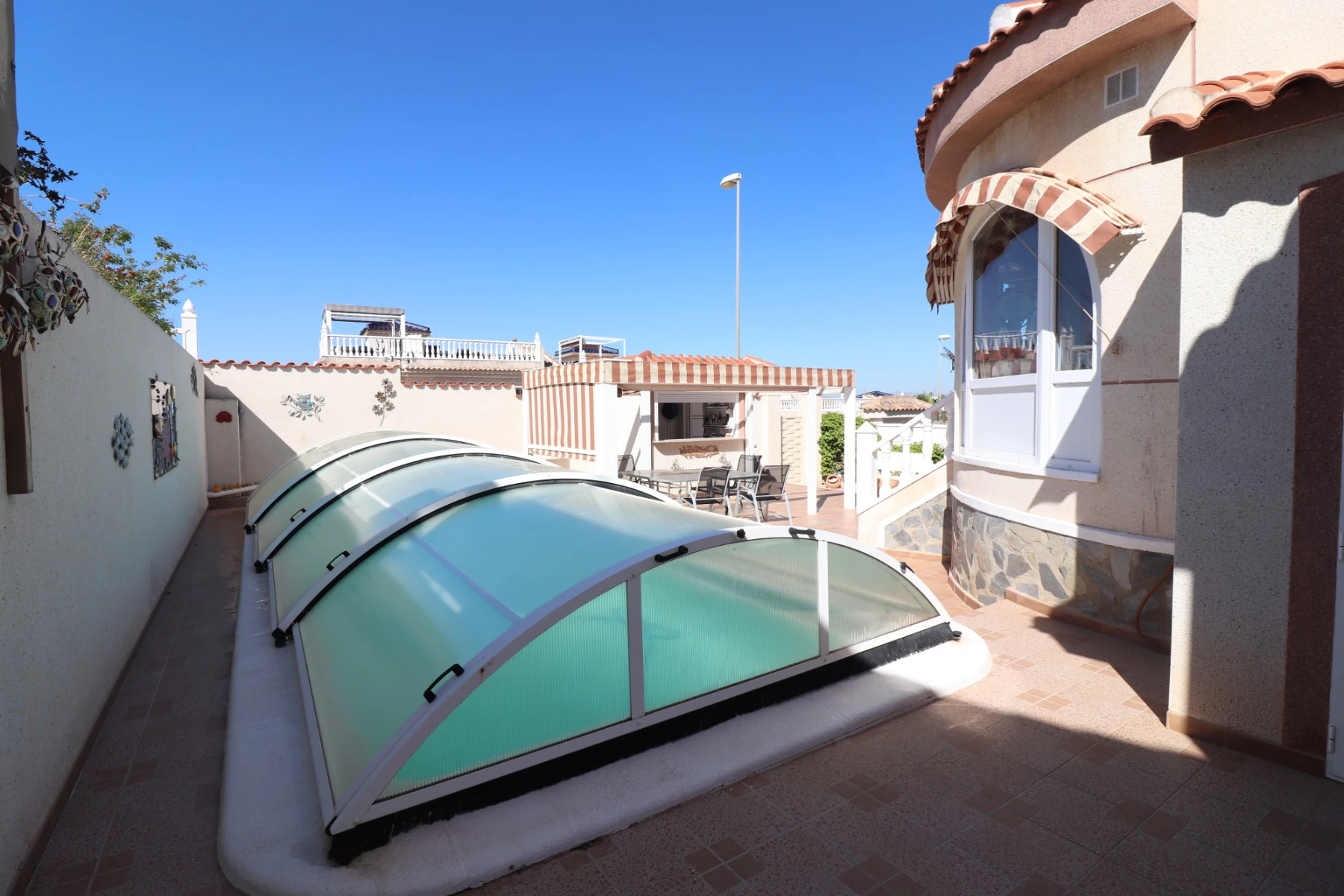 Villa à la vente à Benimar
