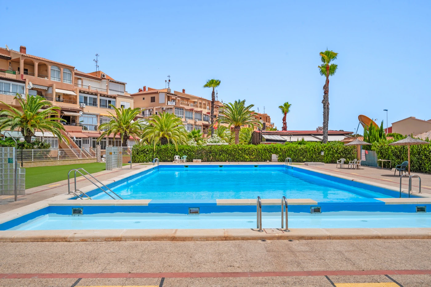 Platt till försäljning i Torrevieja