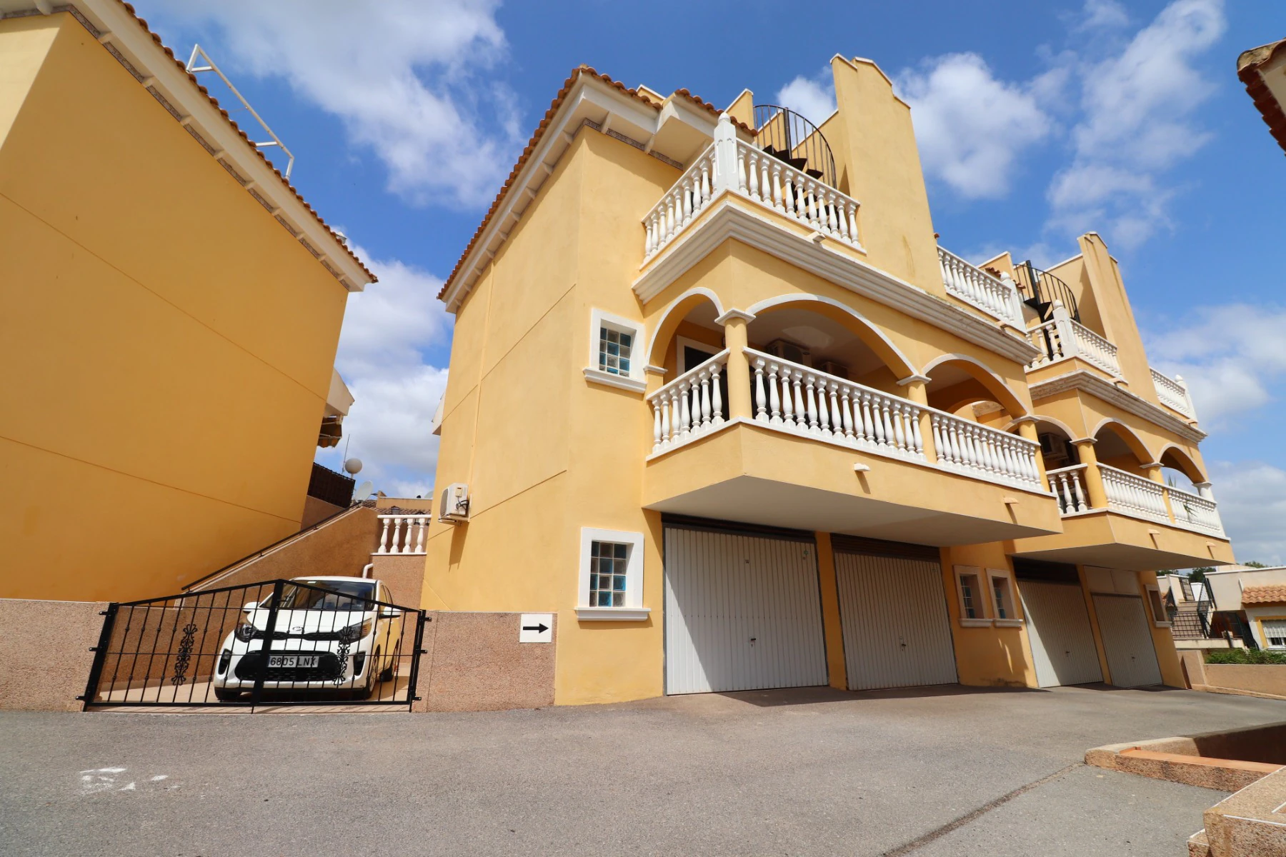 Terraced house for sale in Algorfa