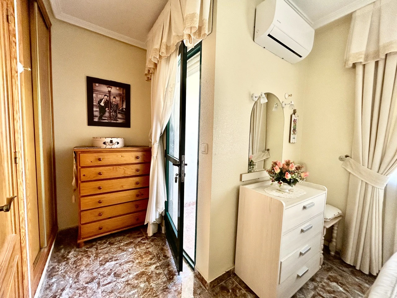 Casa adosada en venta en La Zenia