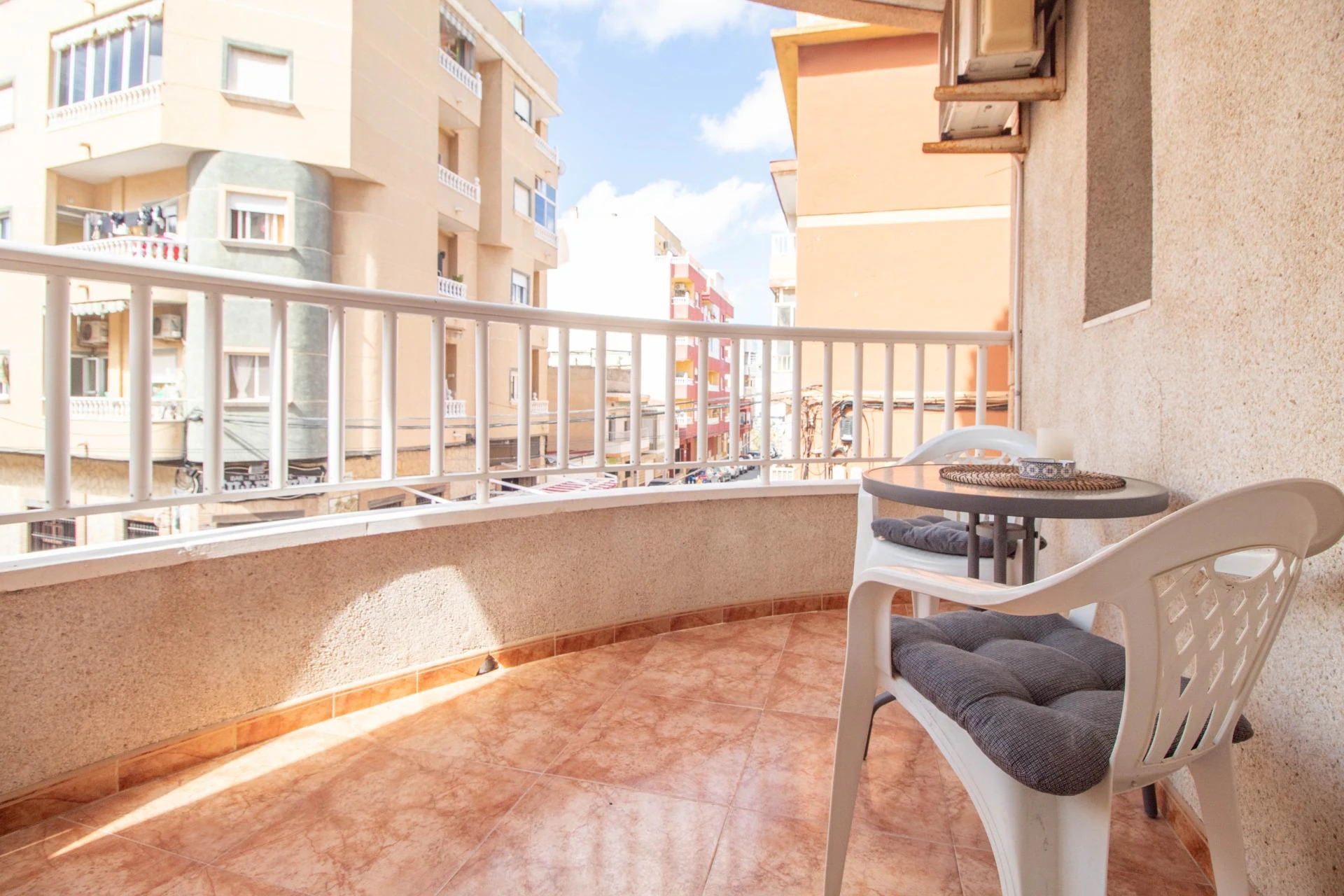 Platt till försäljning i Torrevieja