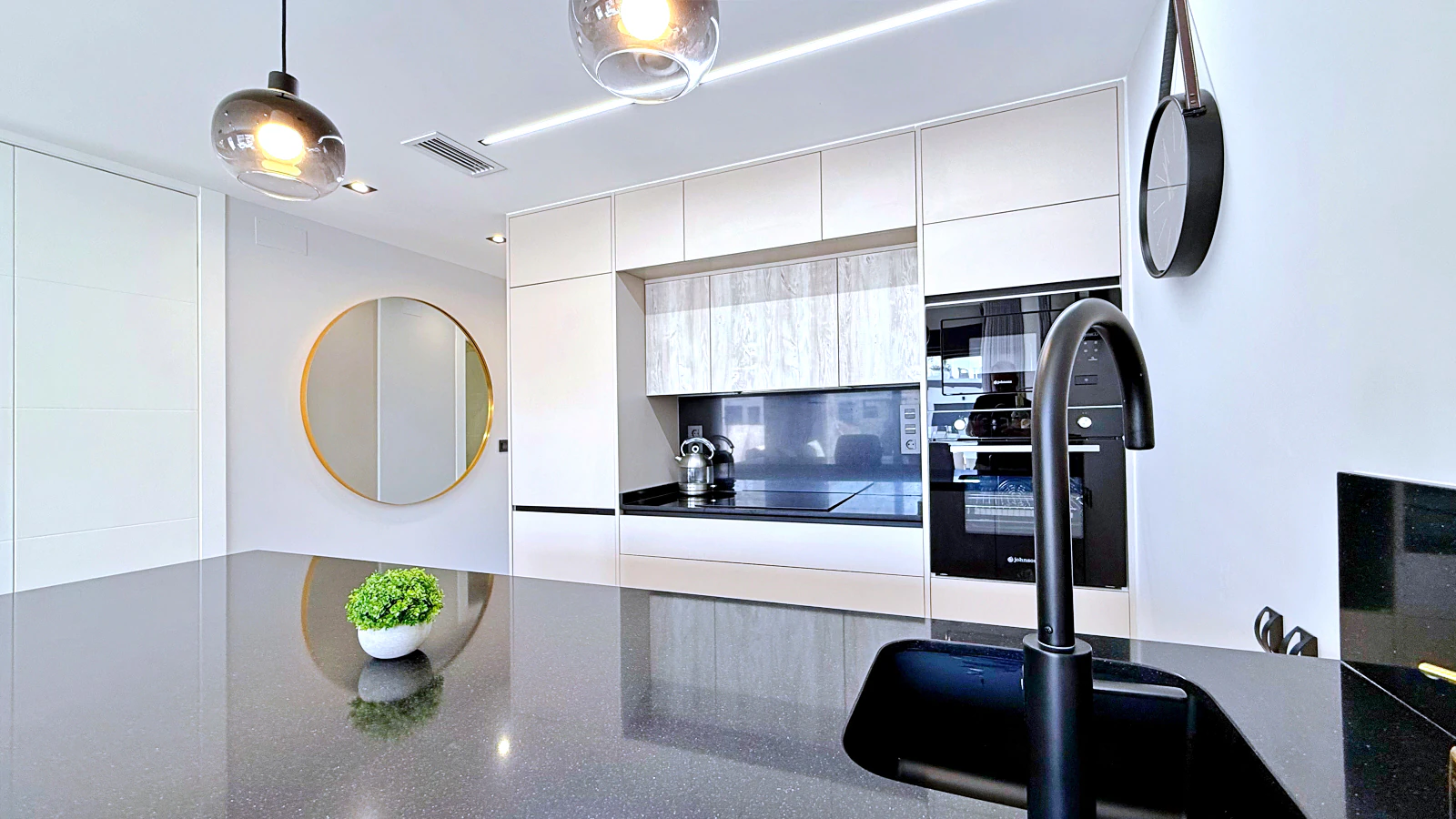 Penthouse for sale in Orihuela Costa