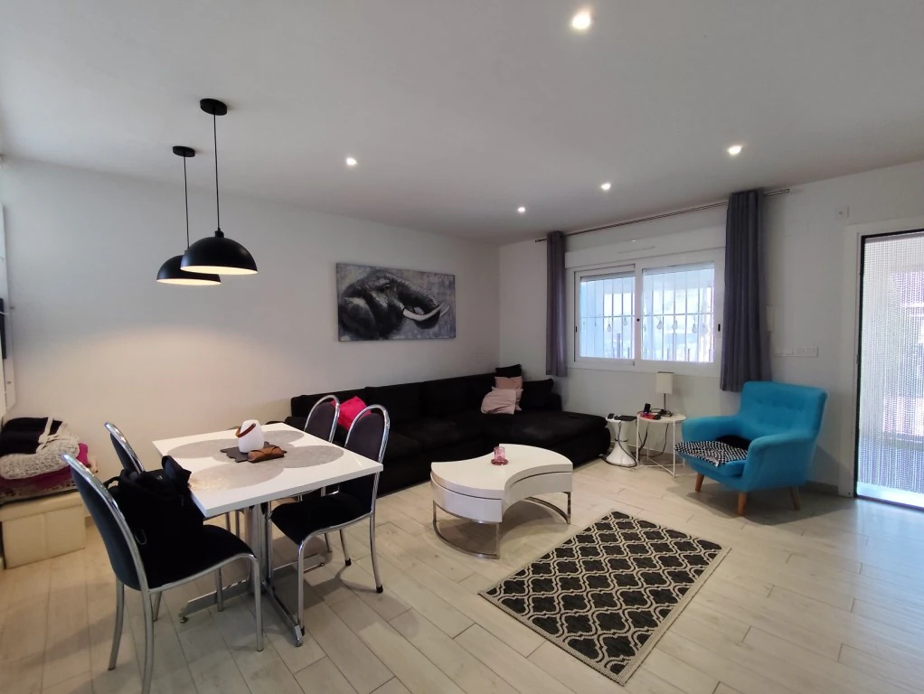 Terraced house for sale in Torrevieja