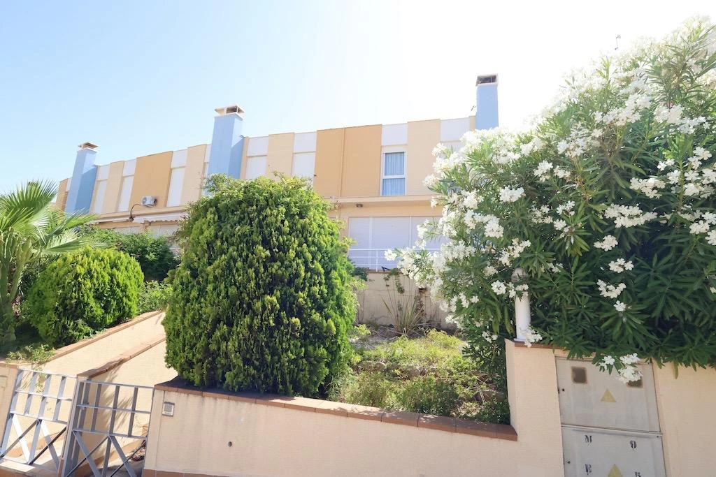Terraced house for sale in Orihuela Costa