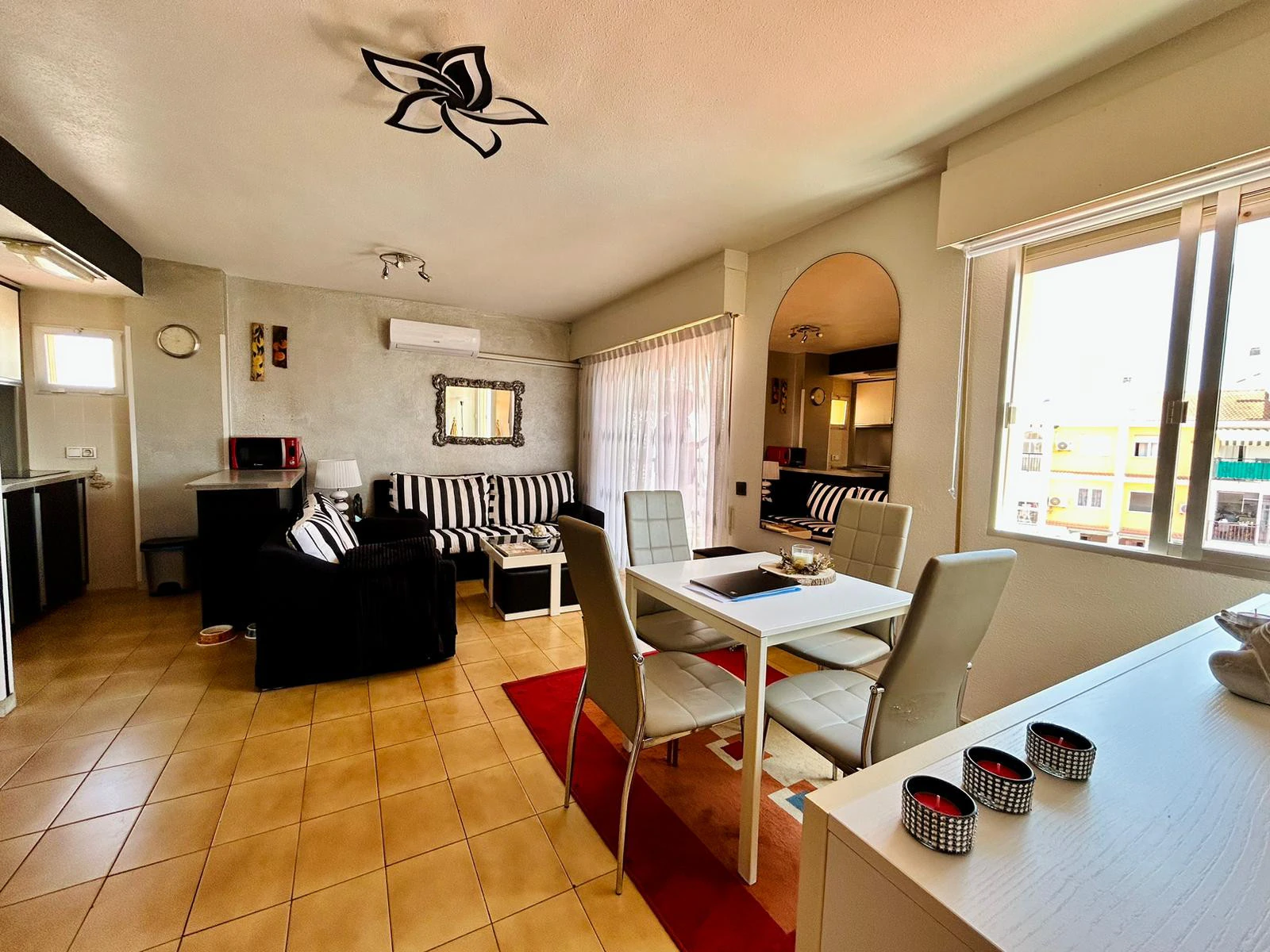 Flat til salg i Torrevieja