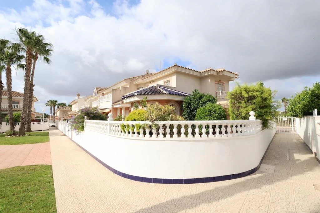Maison jumelée à la vente à Rojales