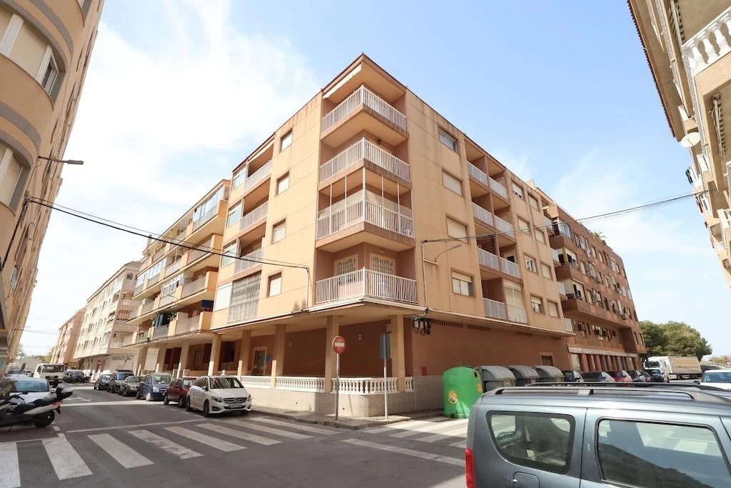 Flat til salg i Torrevieja