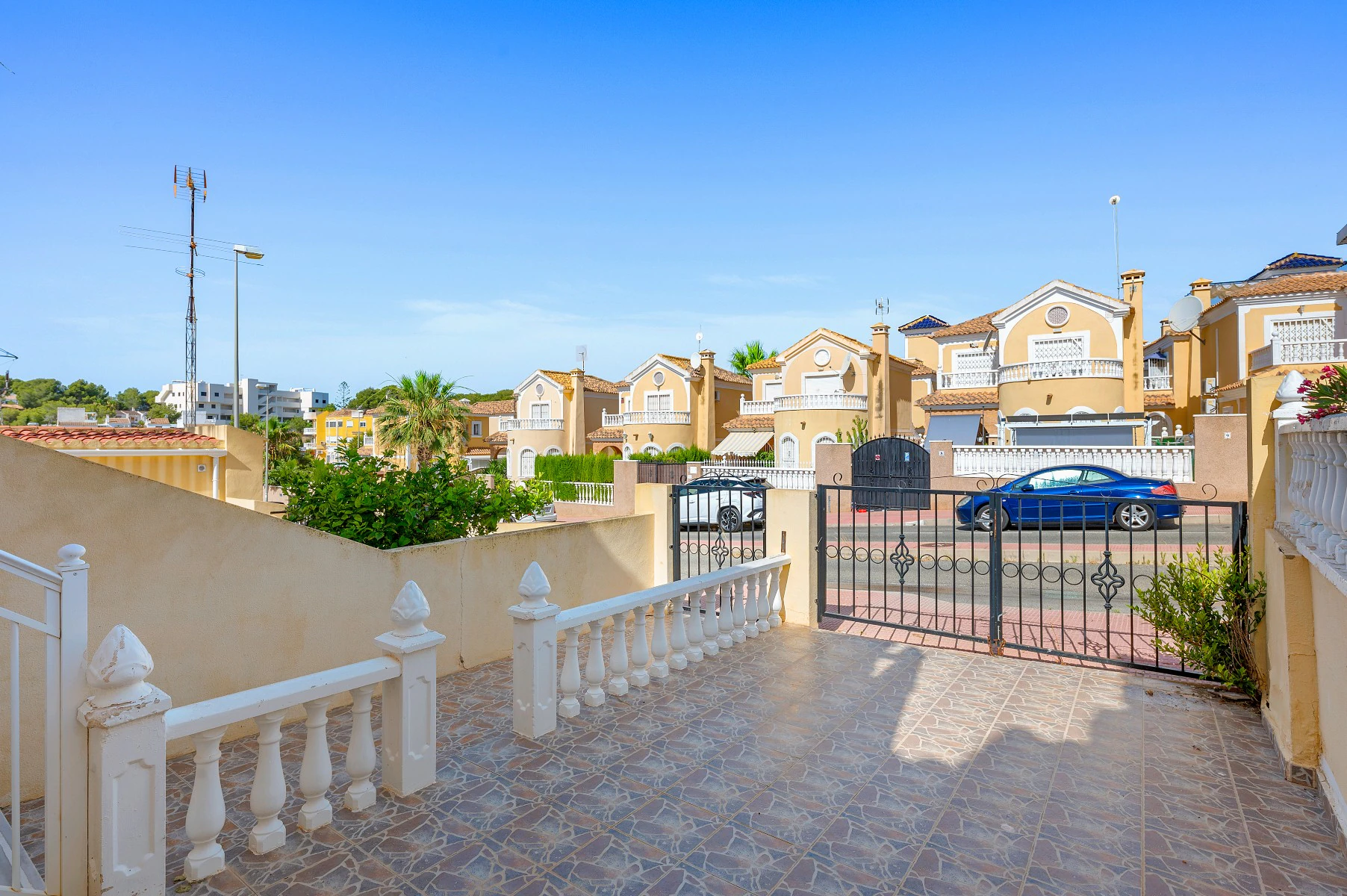 House for sale in Orihuela Costa