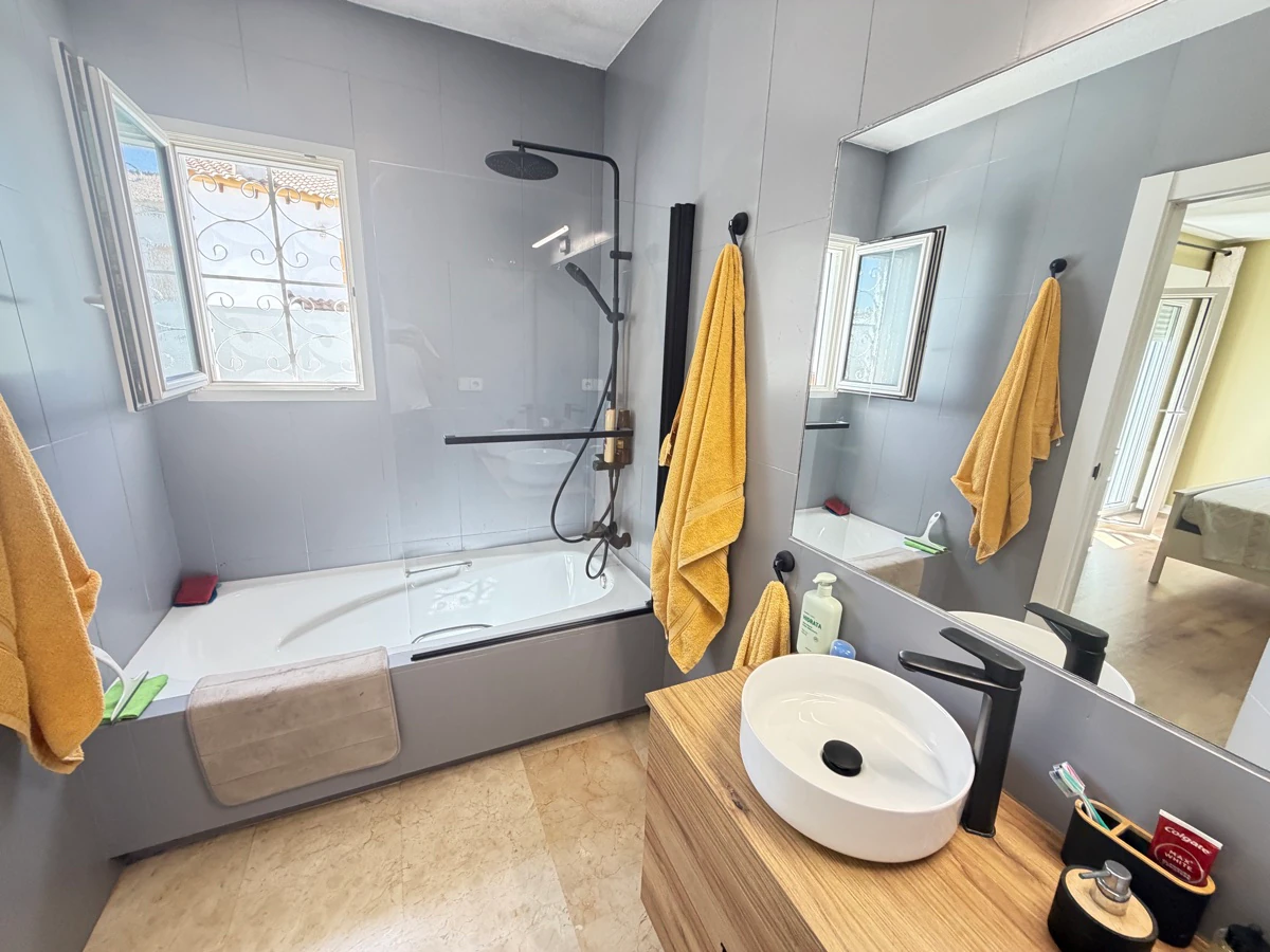 Villa till försäljning i Villamartin