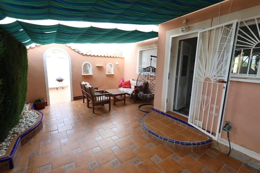 Maison jumelée à la vente à Rojales