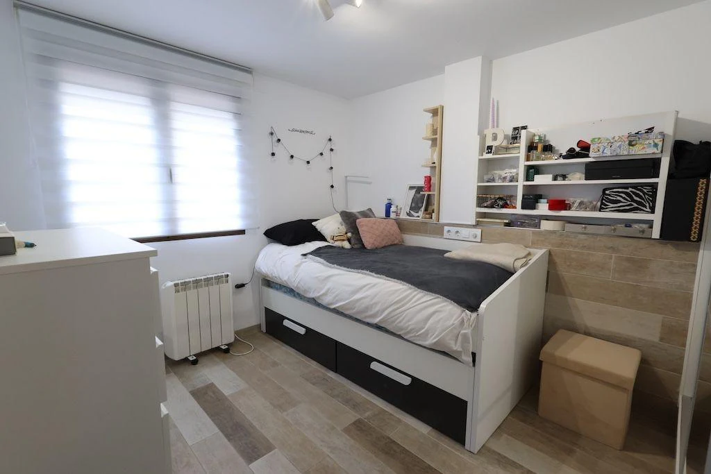 Tvåvåningshus till försäljning i Cabo Roig