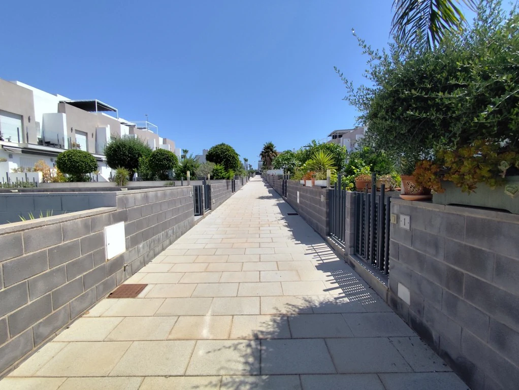 Terraced house for sale in Torrevieja