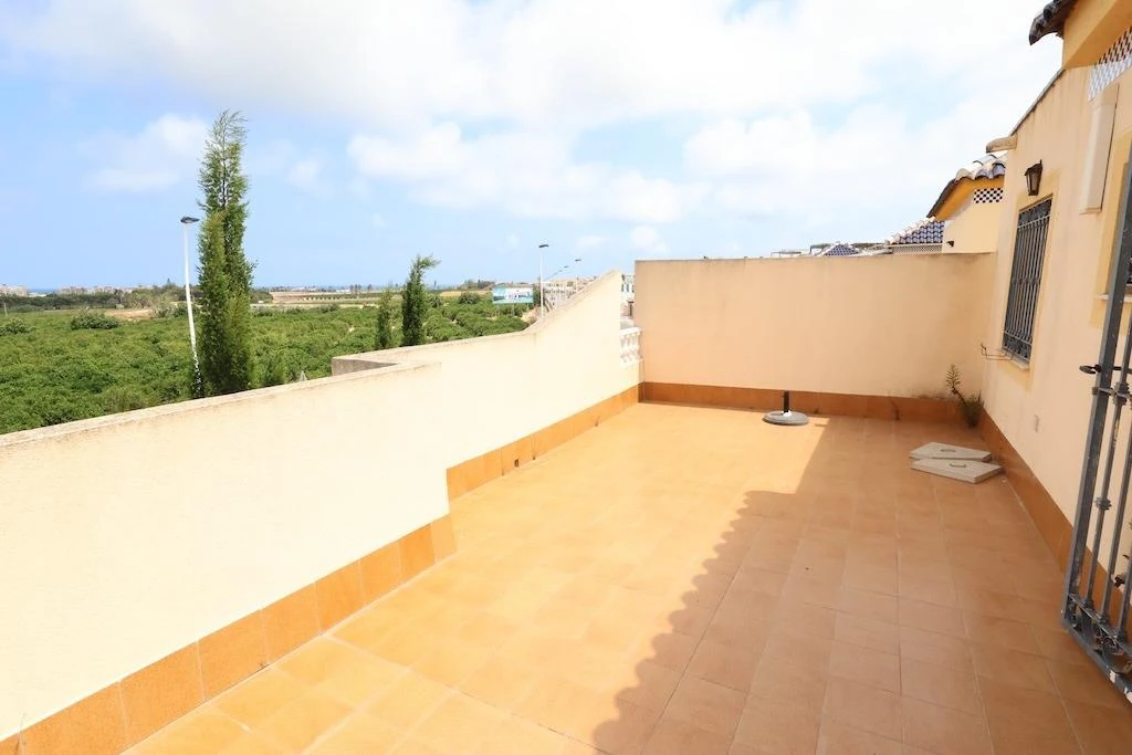 Maison jumelée à la vente à Torrevieja