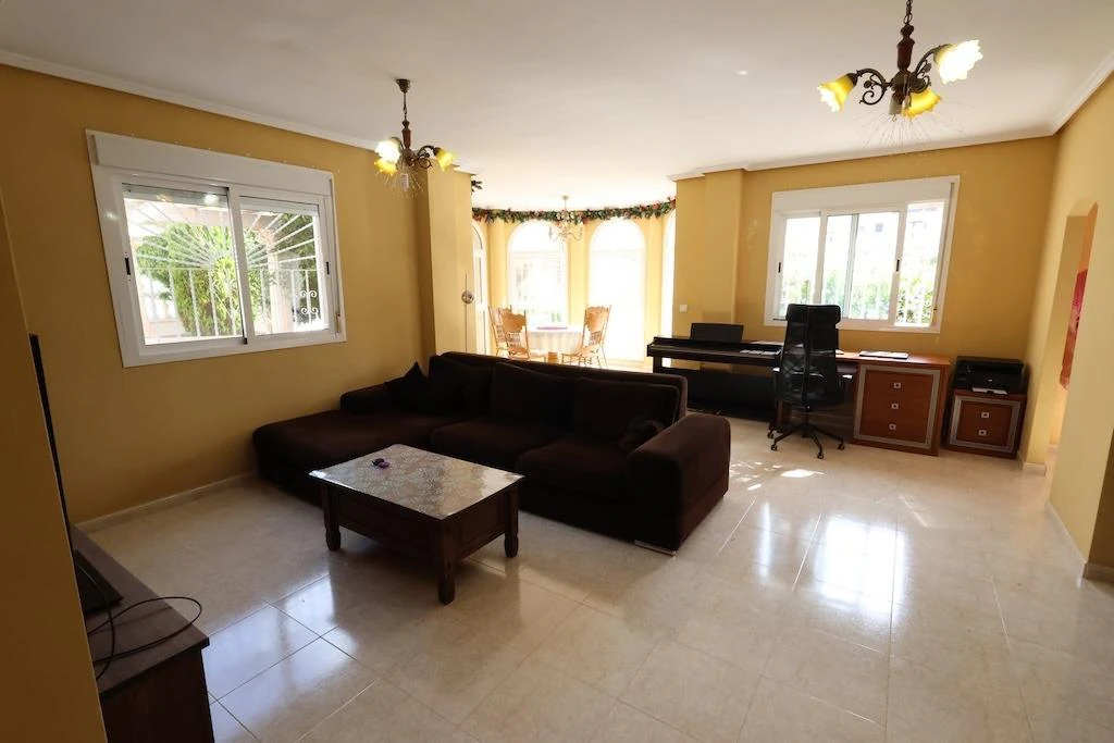 Maison jumelée à la vente à Rojales