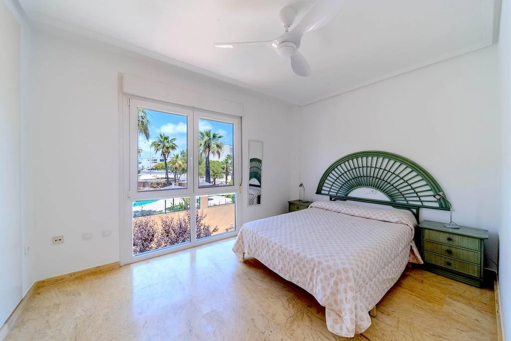 Maison jumelée à la vente à Orihuela Costa
