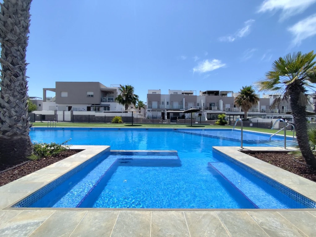 Terraced house for sale in Torrevieja