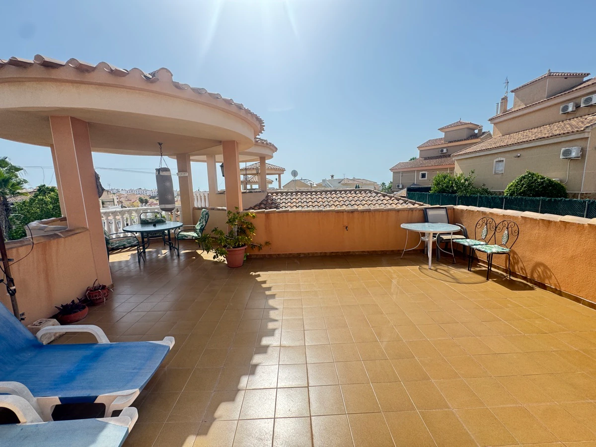 Chalet/Villa en venta en Villamartin