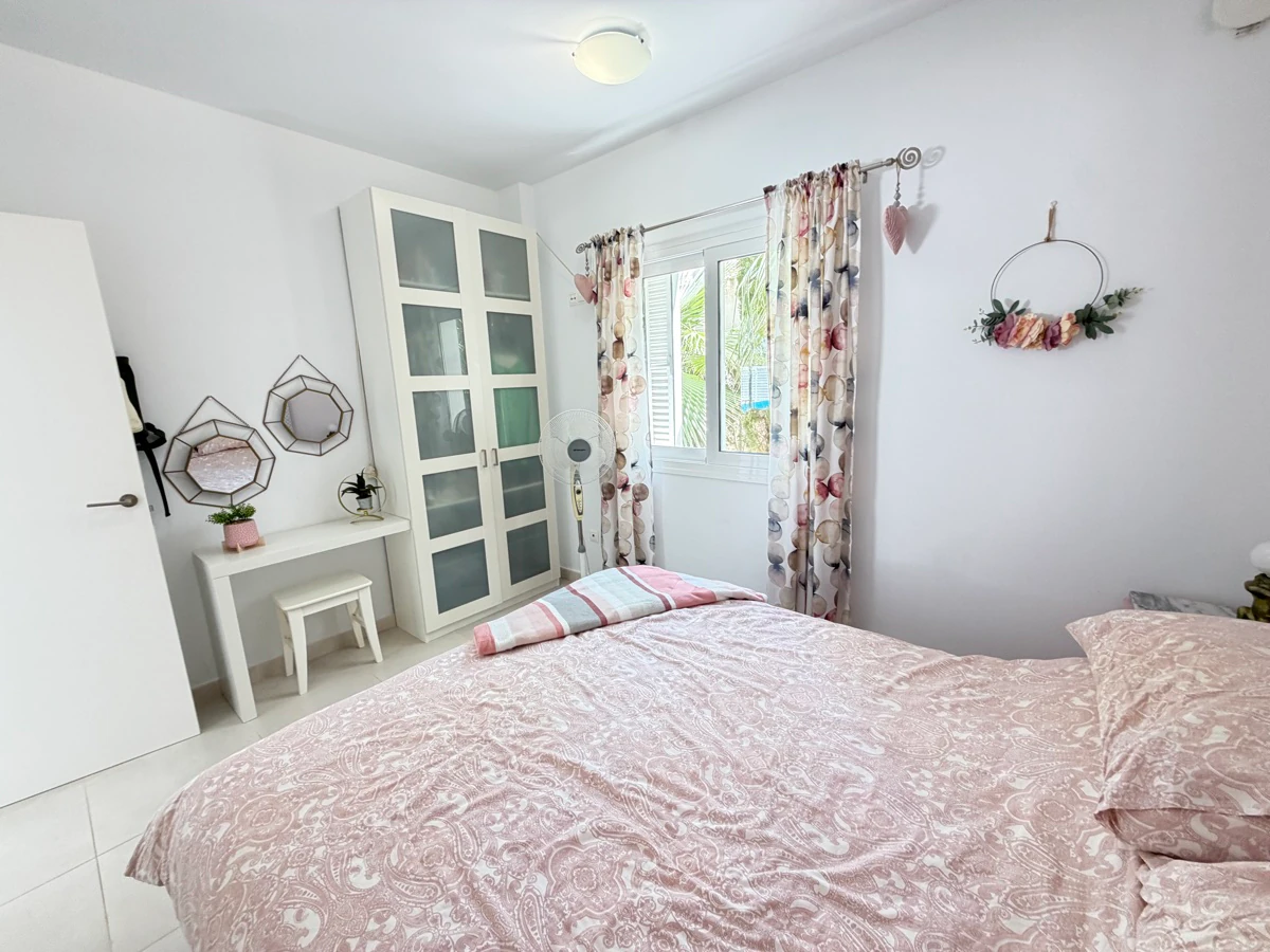 Villa till försäljning i Mil Palmeras