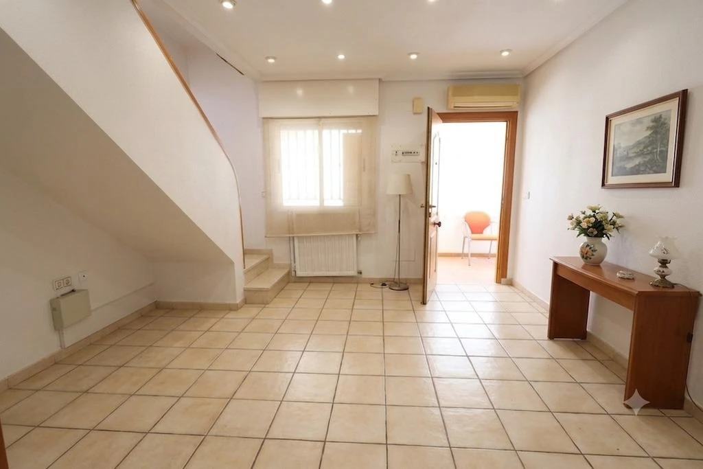 Maison jumelée à la vente à Torrevieja