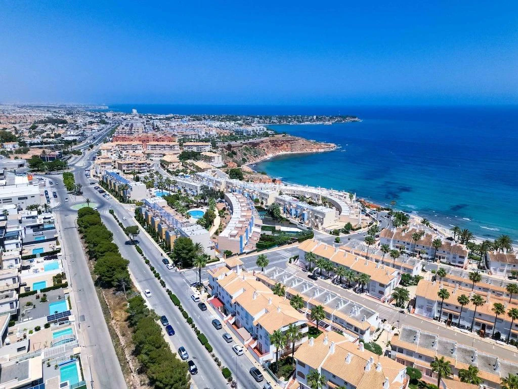 Maison jumelée à la vente à Orihuela Costa