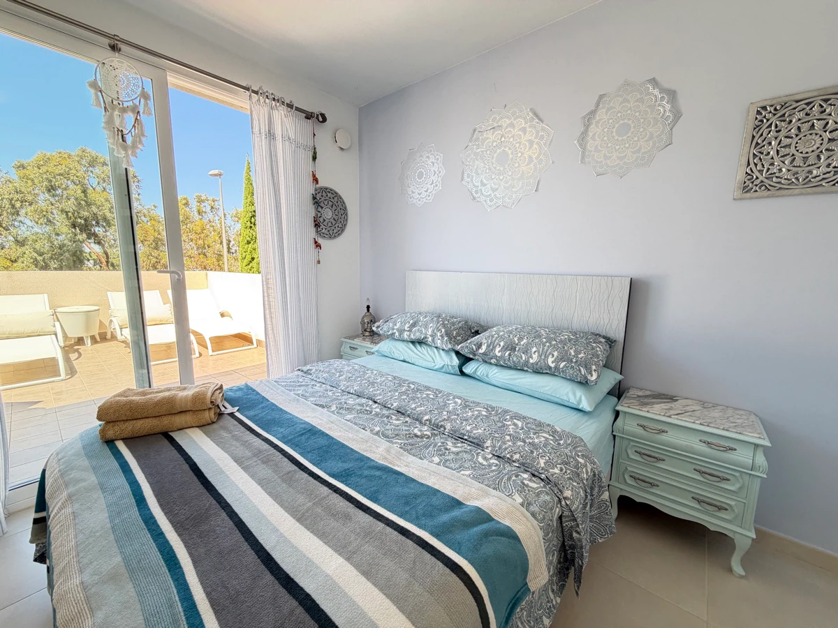 Villa till försäljning i Mil Palmeras