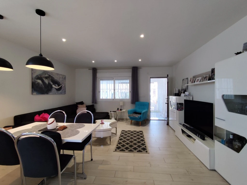 Terraced house for sale in Torrevieja