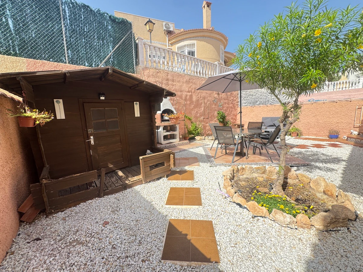 Chalet/Villa en venta en Villamartin